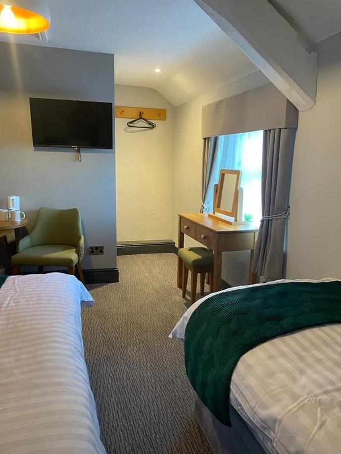 Black Bull Hotel Ланкастер Екстер'єр фото